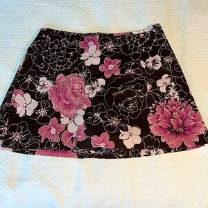 David Paul Skirt Skort with Pink Flowers on a Dark Brown Background  S